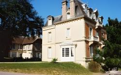 Les Villas d'Arromanches, Teritoria