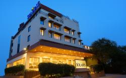 Solaris Hotel and Club