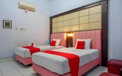 RedDoorz Plus Syariah near Stasiun Pekalongan 2