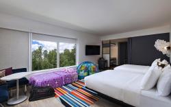 Aloft Little Rock West