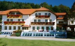 Huttenhof - Wellnesshotel & Luxus-Bergchalets - Adults only