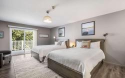 The Shore Club Wisconsin, Ascend Hotel Collection