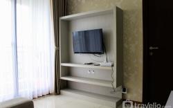 Minimalist 1BR Apt at M-Town Signature By Travelio