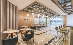 Atour Hotel Shanghai North the Bund