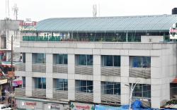 Hotel Monarch Center Point near Dahanu Beach, Bordi
