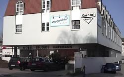 enjoyHotel garni Korntal Stuttgart b&b Parkplatz Sprinter Penny eTank