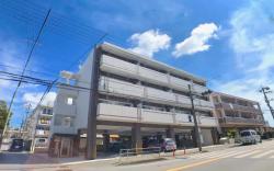 Luana Lea Karate Kaikan Mae