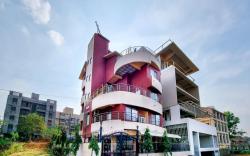 Pooja Villa Suites-Rooms and Pool, Igatpuri 