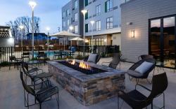 Courtyard Charlotte Steele Creek