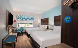 Tru by Hilton Asheville Blue Ridge Parkway