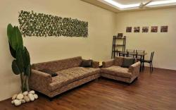 Batu Pahat Swimming Pool Homestay