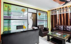 SPOT ON Hotel Harry's 1 Near Select Citywalk Mall
