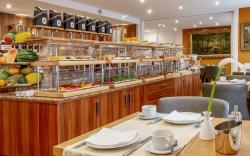 Hotel Burgschmiet Garni