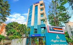 FabHotel Azure Sky - Nr. Ruby Hospital