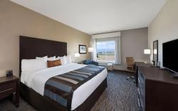 Super 8 by Wyndham Lynnwood