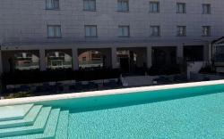 Hotel For You