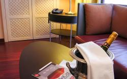 Colosseo Studio Suites