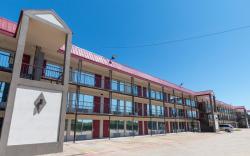 Magnuson Extended Stay and Suites Airport Hotel