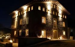 Moli Blanc Hotel