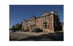 Lovat Arms Hotel