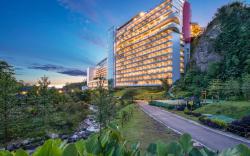 Le Eminence Puncak Hotel Convention and Resort