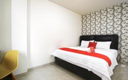 RedDoorz near Palembang Trade Center 3
