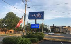 Loyalty Inn Hawkinsville