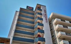 Beachfront Tower Mihama byDSH