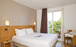 Sejours and Affaires Creteil Le Magistere Hotel