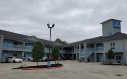 Haven Inn and Suites Willowbrook - Adults Only