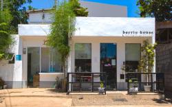 Hometel Barrio House Mactan