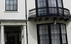 Kempfield House