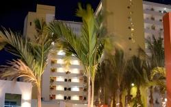 Las Flores Beach Resort