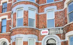 OYO Queens Quarter