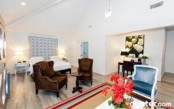 L.A. Sky Boutique Hotel