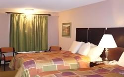 Pinetree Inn