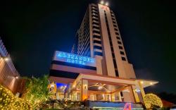 Alexander Hotel