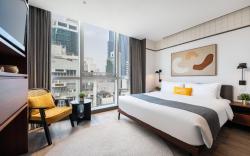 Dash Living on Queen's