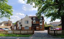 Gainsborough Lodge