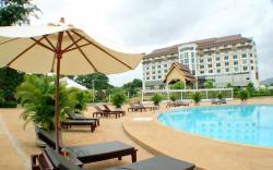 Arawan Riverside Hotel