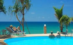 Lanta Nice Beach Resort