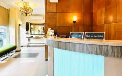 Pearl Lane Hotel