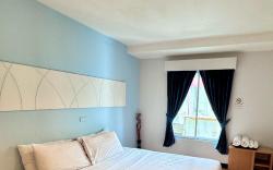 Nantra De Comfort Hotel
