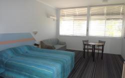 Golden Sands Motor Inn