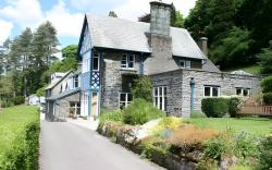 Ravenstone Manor