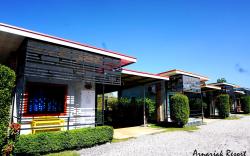 Arnarjak Resort