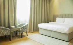 Capital O 111 Infinity Suites