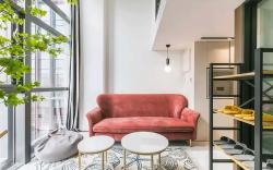 Riverview,Heart of city , expo,Modern loft apt. 