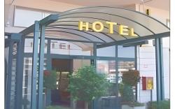 Hotel Serena