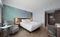 Armon Plaza Montreal Airport by IHG